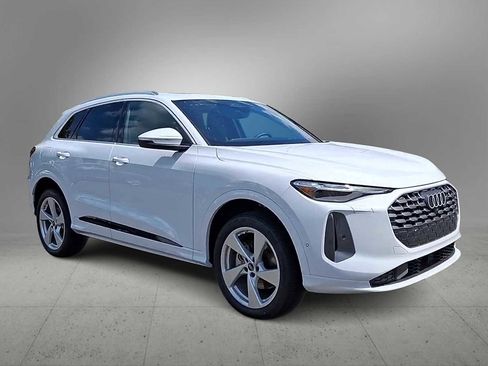 New 2025 Audi Q5 Premium Plus image 4