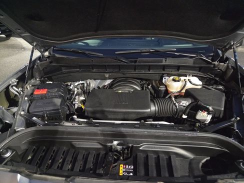 Used 2024 GMC Sierra 1500 Elevation image 12