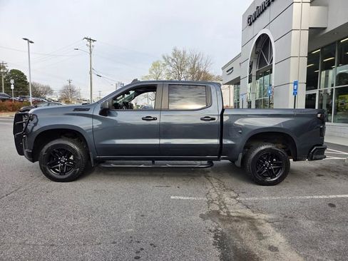 Used 2021 Chevrolet Silverado 1500 LT Trail Boss w/ Convenience Package II image 4