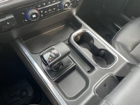 Used 2023 Chevrolet Silverado 1500 LT Trail Boss w/ Convenience Package II image 19