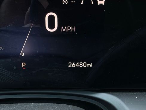 Used 2025 Buick Encore GX Preferred FWD image 37