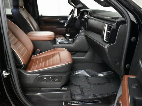 Used 2023 GMC Sierra 1500 Denali Ultimate image 13