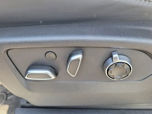 New 2025 GMC Sierra 3500 Denali Ultimate image 25