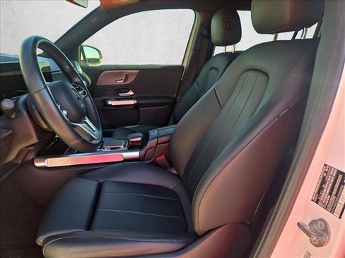 Used 2020 Mercedes-Benz GLB 250 image 14