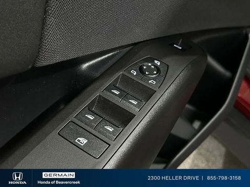 Used 2025 BMW X3 xDrive30i w/ Premium Package AWD/4WD image 18