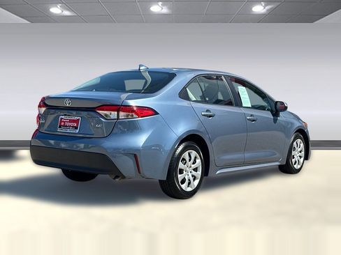 Used 2024 Toyota Corolla LE FWD image 8