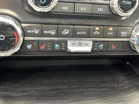 Certified 2024 Ford F150 Lariat w/ Bed Utility Package AWD/4WD image 25