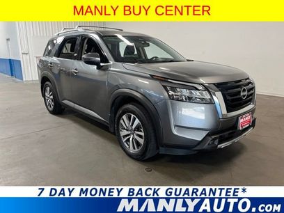 Used 2022 Nissan Pathfinder SL