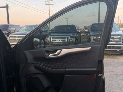 Used 2020 Ford Escape SEL AWD/4WD image 15