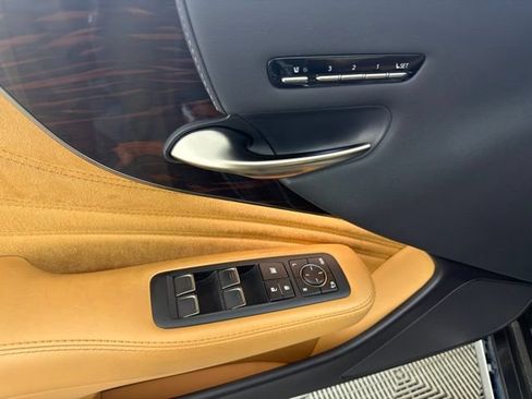 Used 2022 Lexus LS 500 AWD w/ Interior Upgrade Package image 15