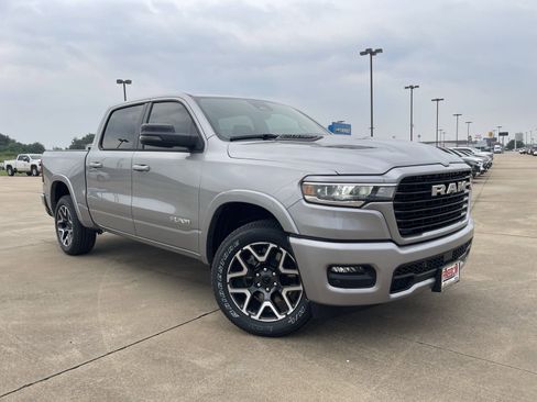 Used 2025 RAM 1500 Laramie w/ Sport Appearance Package AWD/4WD image 2