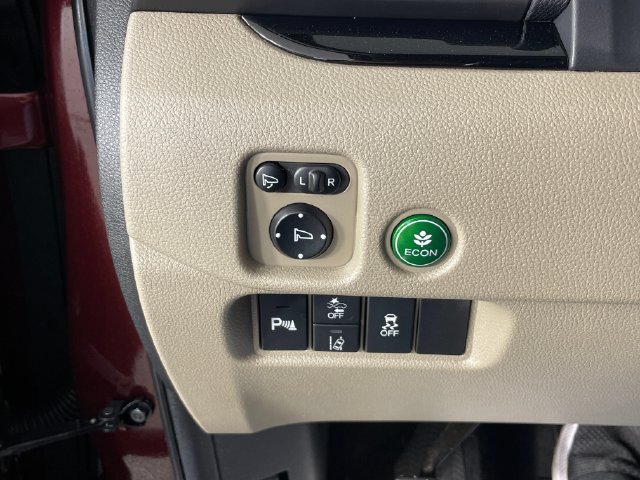 Used 2022 Honda Pilot Elite image 16