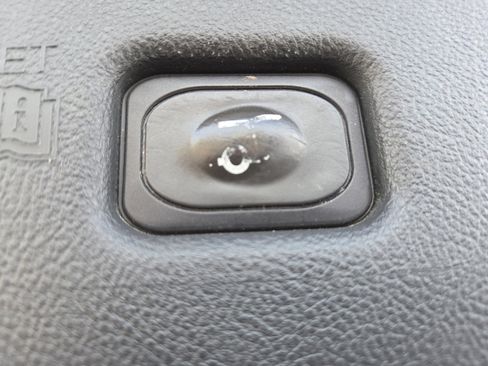 Used 2020 Lincoln Nautilus Premier w/ Equipment Group 101A image 18