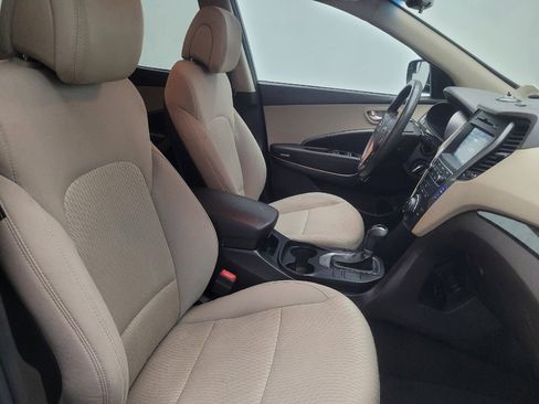 Used 2017 Hyundai Santa Fe Sport image 21