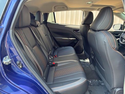 Used 2025 Subaru Crosstrek 2.5i Limited AWD/4WD image 40