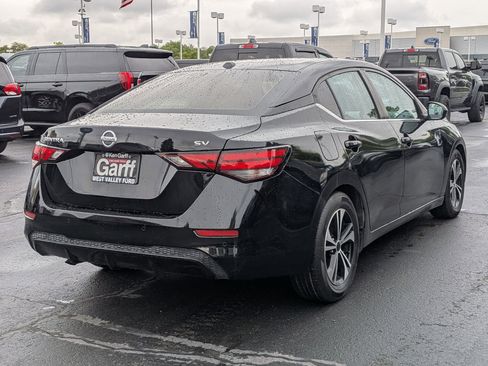 Used 2021 Nissan Sentra SV FWD image 3