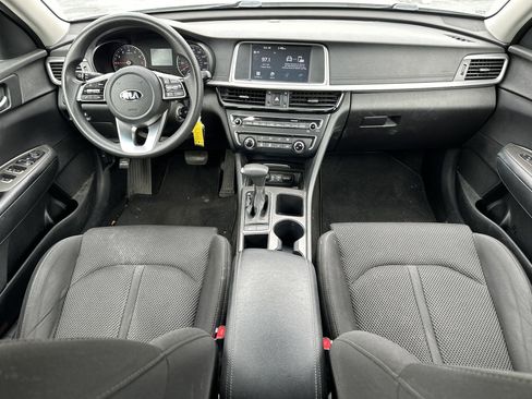 Used 2020 Kia Optima LX image 2