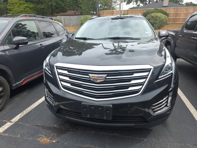 Used 2019 Cadillac XT5 Luxury FWD image 2