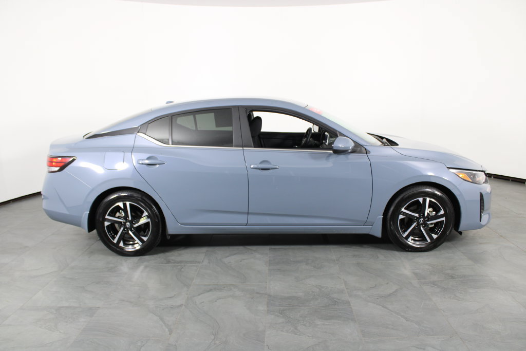 Certified 2025 Nissan Sentra SV FWD image 12