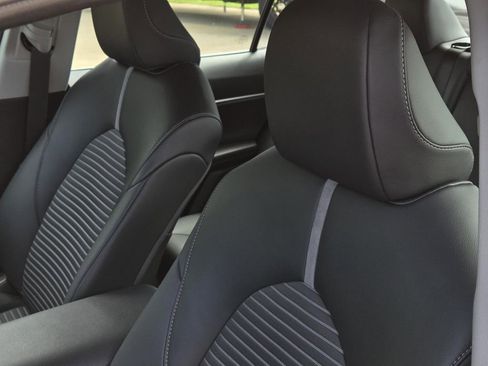 Used 2023 Toyota Camry SE FWD image 23