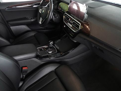 Certified 2024 BMW X3 sDrive30i w/ Premium Package RWD image 9