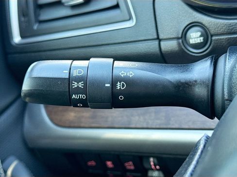 Used 2017 Subaru Outback 2.5i Limited image 14