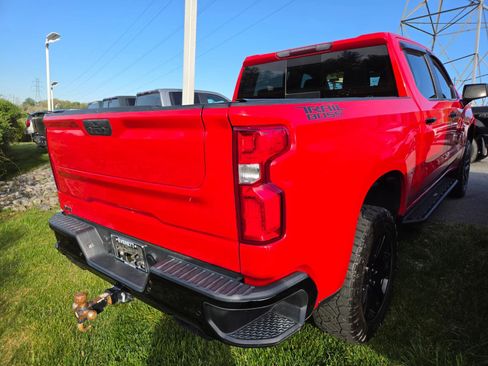 Used 2021 Chevrolet Silverado 1500 LT Trail Boss w/ LT Trail Boss Premium Package image 9