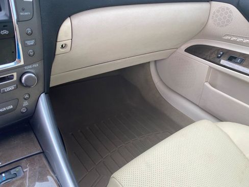 Used 2010 Lexus IS 250C RWD image 35