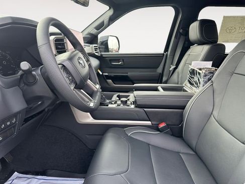 New 2026 Toyota Tundra Limited AWD/4WD image 9