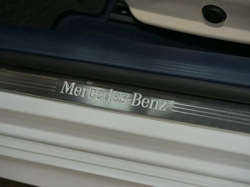 Used 2023 Mercedes-Benz E 450 Cabriolet image 30