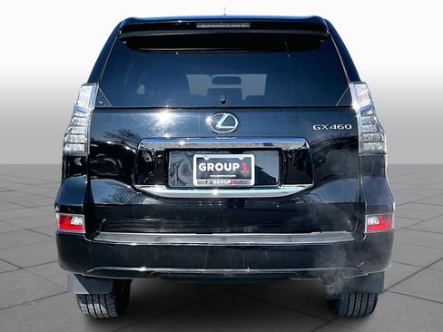 Used 2018 Lexus GX 460 image 5