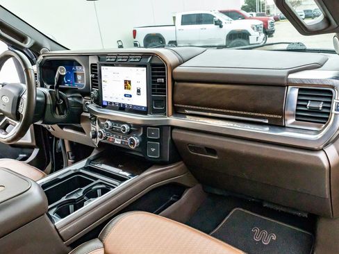 Used 2024 Ford F350 King Ranch w/ Chrome Package image 18