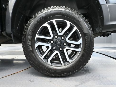 Used 2024 Ford Ranger Lariat w/ Trailer Tow Package AWD/4WD image 14