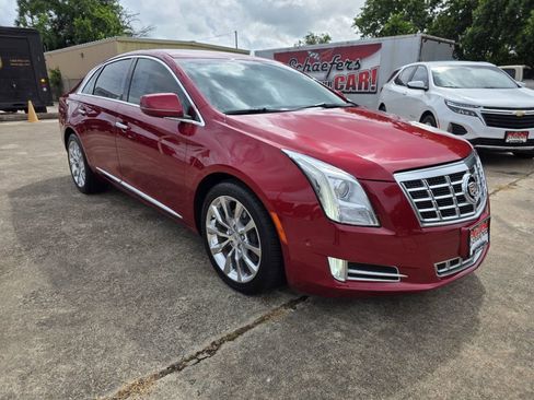Used 2015 Cadillac XTS Luxury w/ Driver Awareness Package image 4
