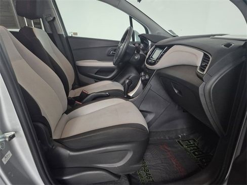Used 2020 Chevrolet Trax LS w/ Tint and Cruise Package image 31