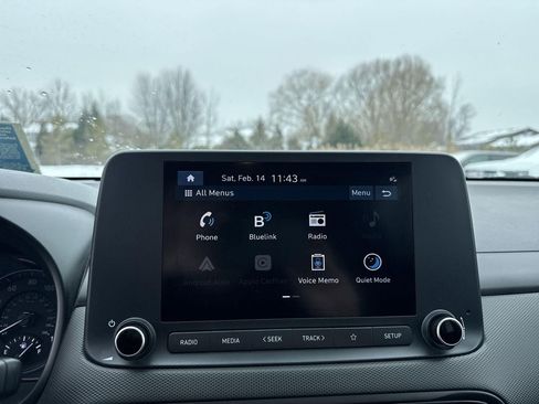 Used 2023 Hyundai Kona SEL image 14