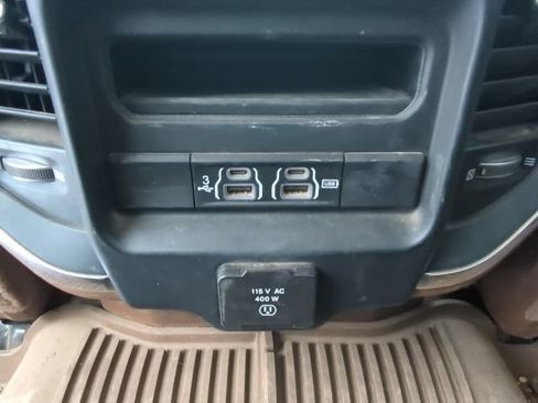 Used 2019 RAM 3500 Laramie image 17