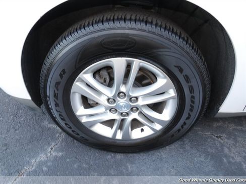 Used 2019 Buick Enclave Essence FWD image 9