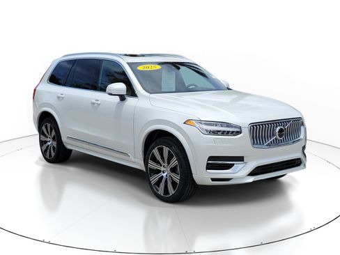Certified 2025 Volvo XC90 T8 Ultra w/ Protection Package Premier AWD/4WD image 1