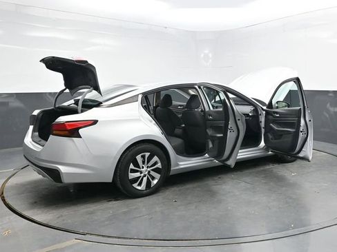 Used 2021 Nissan Altima 2.5 S image 42