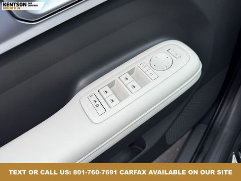 Used 2025 Hyundai Santa Fe SEL image 23