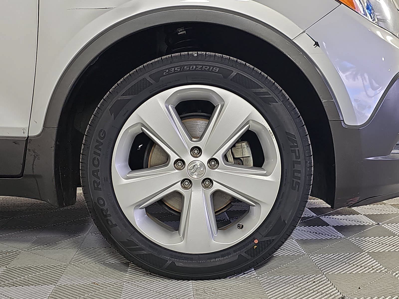 Used 2016 Buick Encore Premium FWD image 9