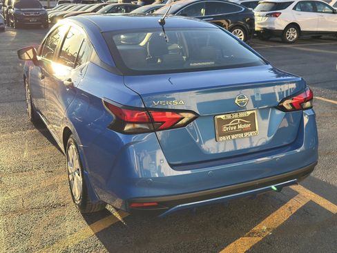 Used 2020 Nissan Versa S image 14