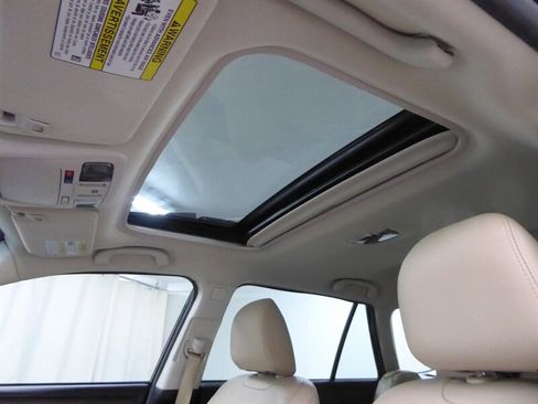 Used 2019 Subaru Outback 2.5i Limited w/ Popular Package #2 image 19