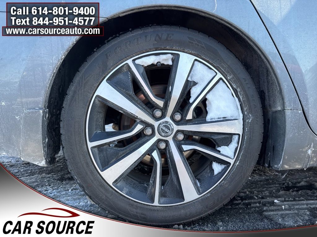 Used 2023 Nissan Maxima SL FWD image 46