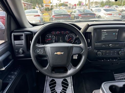 Used 2018 Chevrolet Silverado 1500 Custom RWD image 16