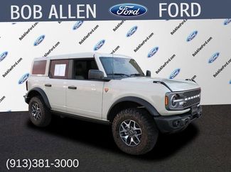 Used 2025 Ford Bronco Badlands video 1