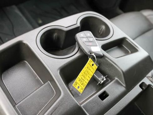 Used 2024 Chevrolet Silverado 2500 LTZ AWD/4WD image 24