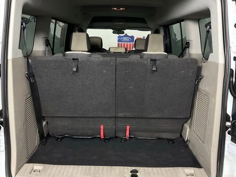 Used 2014 Ford Transit Connect XLT image 11
