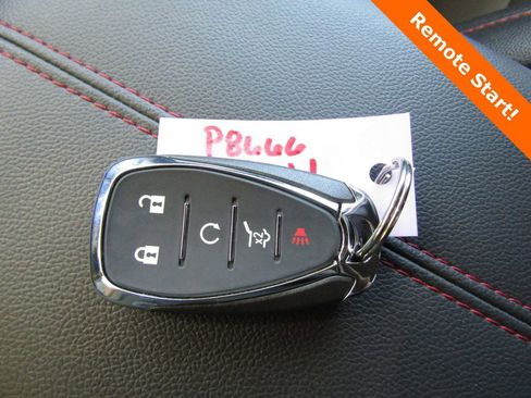 Used 2024 Chevrolet Equinox RS w/ RS Leather Package AWD/4WD image 20